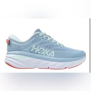 WOMEN’S HOKA BONDI 7 in size 7.5